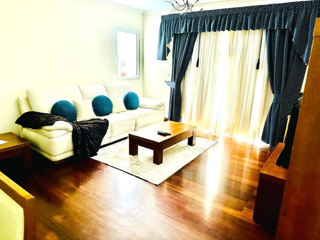 Smarts Apartment Da Ajuda Funchal  Kültér fotó